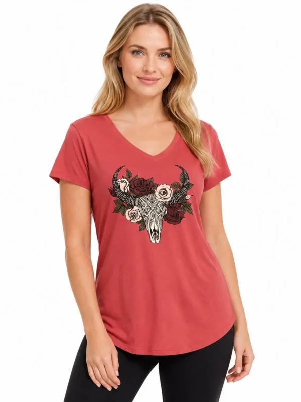 Original No Boundaries Women’s Cow Skull Graphic V-Neck Tee – XL