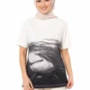 034 Original Old Navy Shark Graphic Performance Rash Guard Top – White/Black Extra Large
