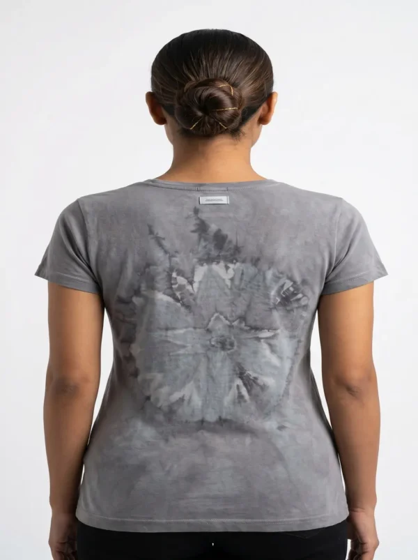 Professional_studio_fashion_photography._A_202606122003 Women's 3-Tee Bundle – Graphic Tee, Peach Solid Tee & Tie-Dye Tee (Medium)