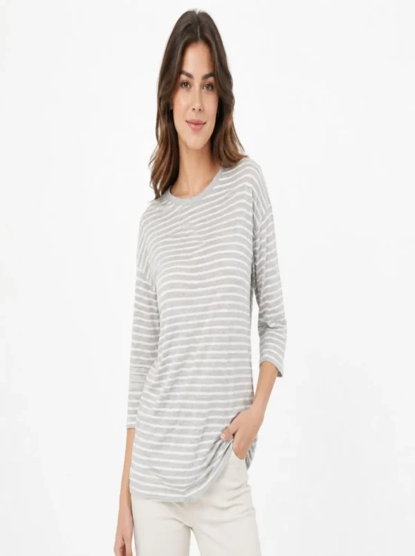 WhatsApp Image 2026-06-13 at 13.06.29 Women's 3-Top Bundle – Blue & White Top, White Tee & Grey Striped Top (2XL)