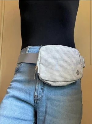 Original Lululemon Everywhere Belt Bag 1L – Grid Light Grey